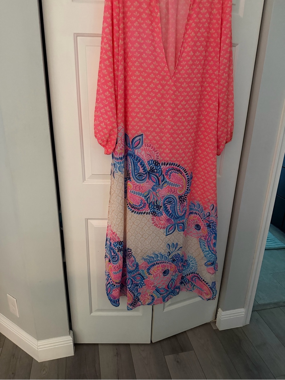 Lilly Pulitzer Coral and Blue Paisley V-Neck sheer Maxi Dress xl - Picture 2 of 5